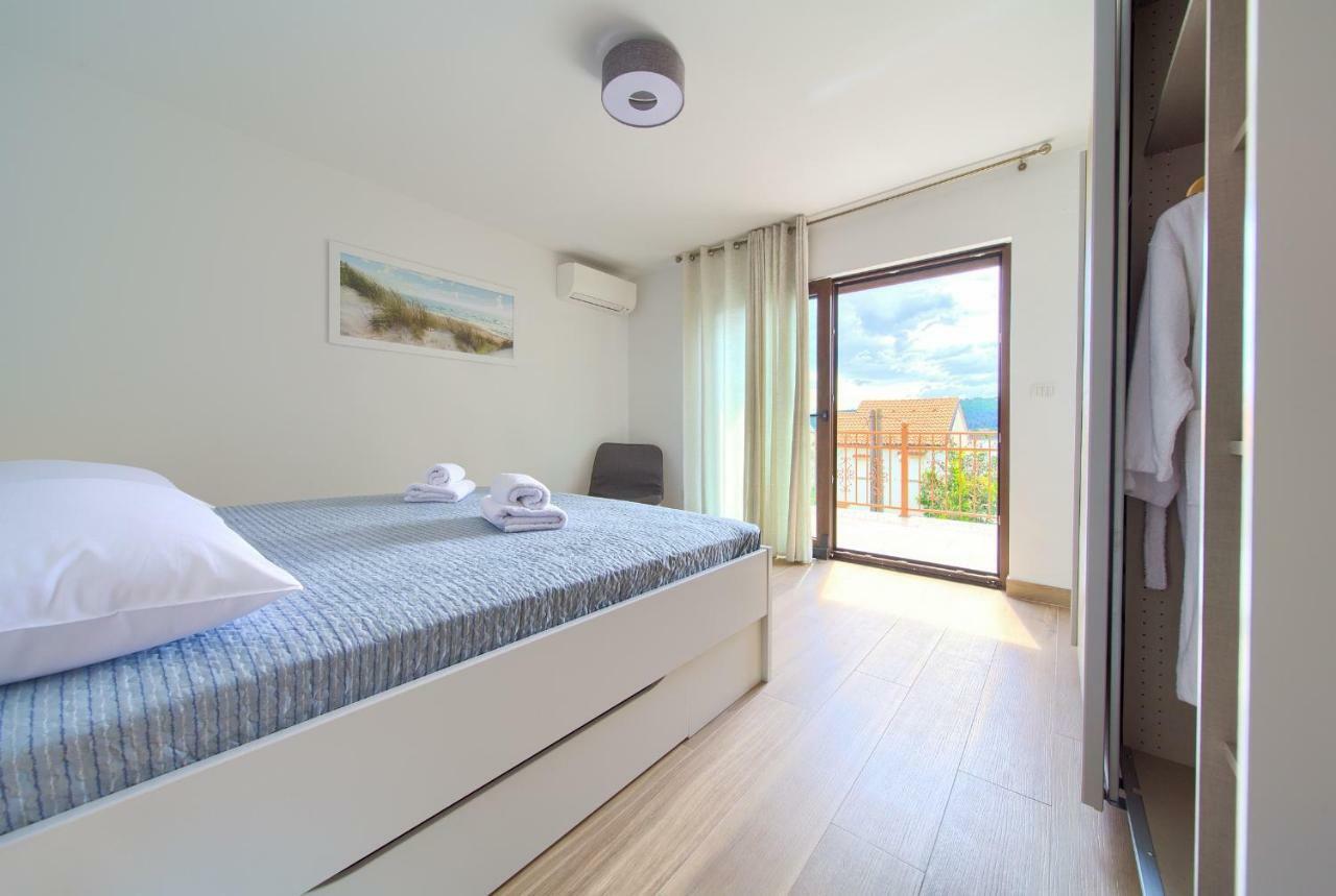 Villa Toic By The Seaside With Beautiful Seaview Čižići Eksteriør bilde